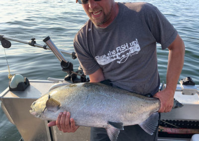 catch and release salmon over 30 pounds